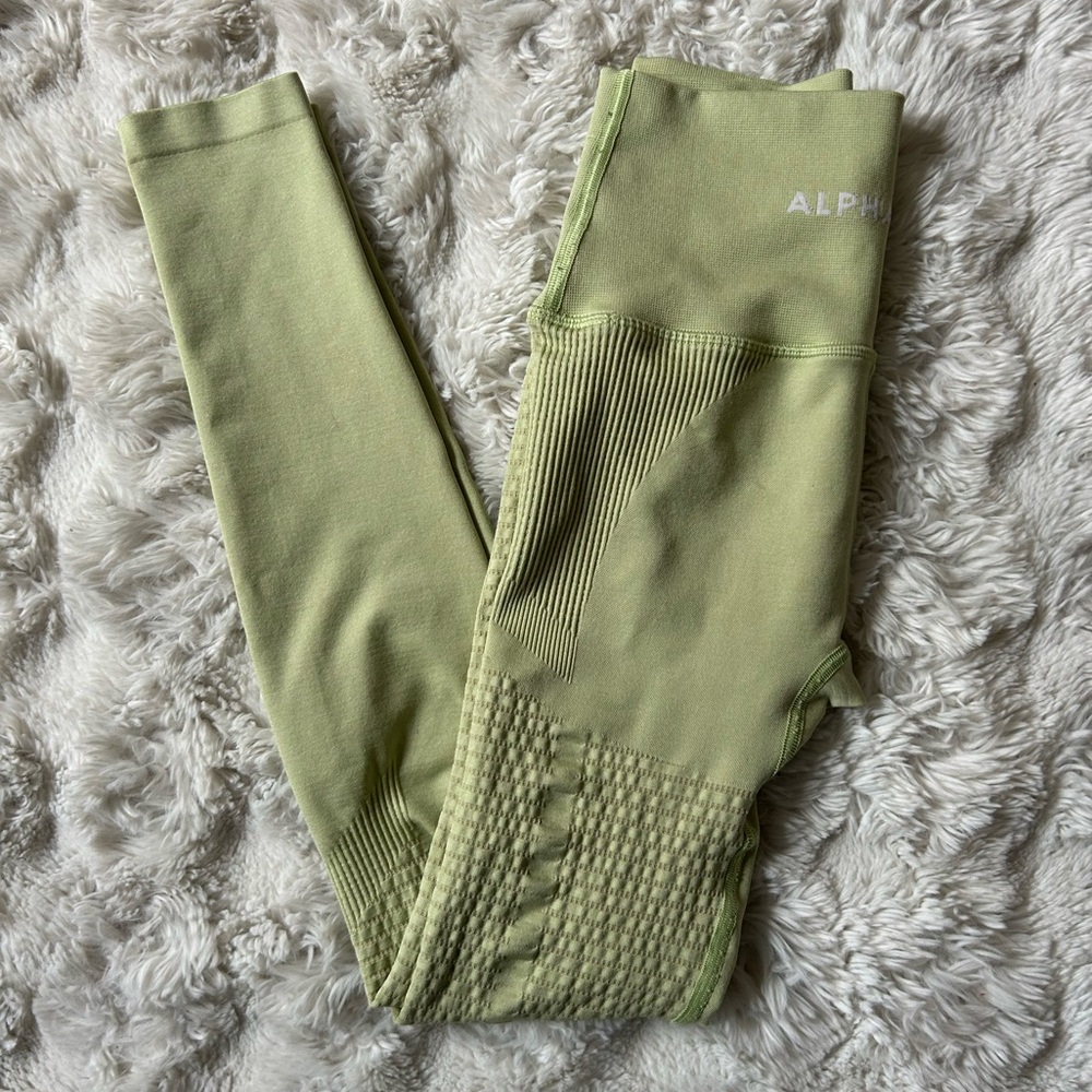 Alphalete Halo Leggings